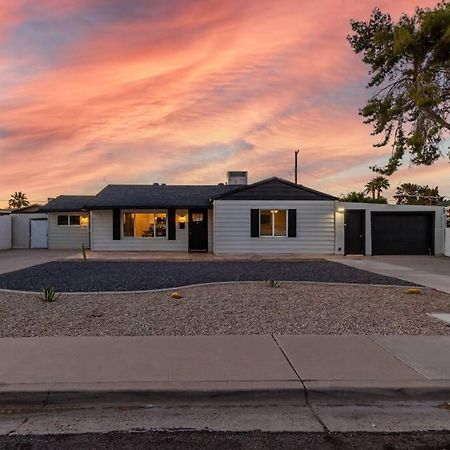 New Midtown Modern Studio With Backyard Phoenix Eksteriør bilde