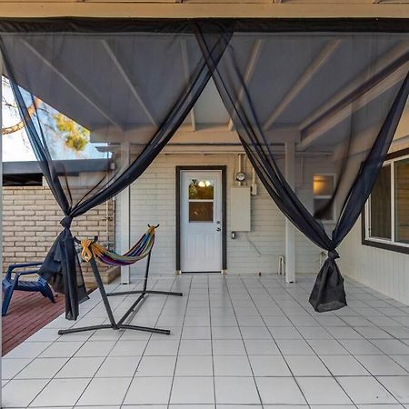 New Midtown Modern Studio With Backyard Phoenix Eksteriør bilde